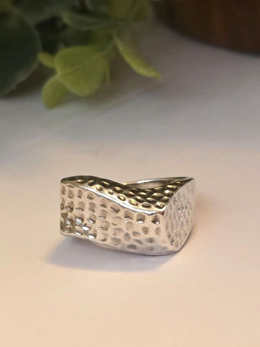 Rare Silpada R0828 Sterling Silver Hammered Wavy Ring Size 8 Retired